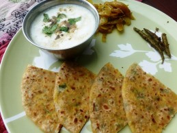 Paneer And Coriander Paratha Recipe